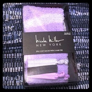 💜NICOLE MILLER🖤2PK Cozy Socks & 3 Hair Ties🦄NWT